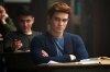 warners-responds-to-riverdale-car-crash-696x463.jpg