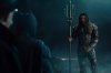 momoa-talks-aquaman-scale-scope-weaponry-696x464.jpg